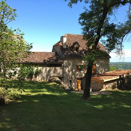 Travers de Pechméjà Lissac et Mouret Esterno foto
