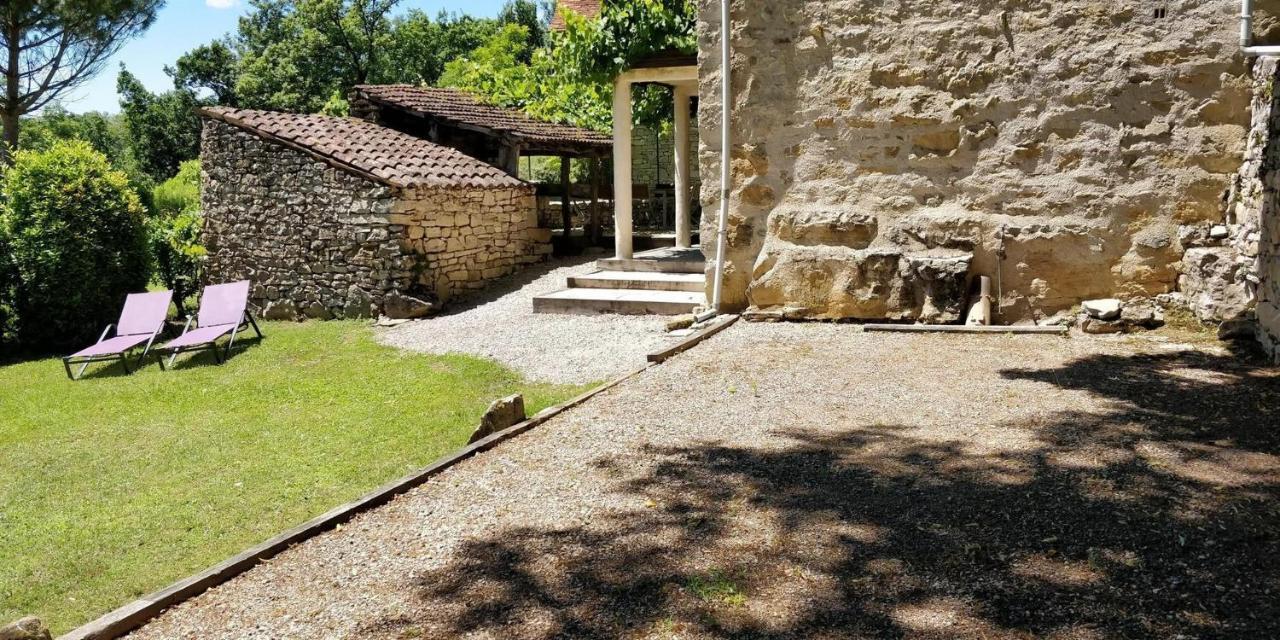 Travers de Pechméjà Lissac et Mouret Esterno foto