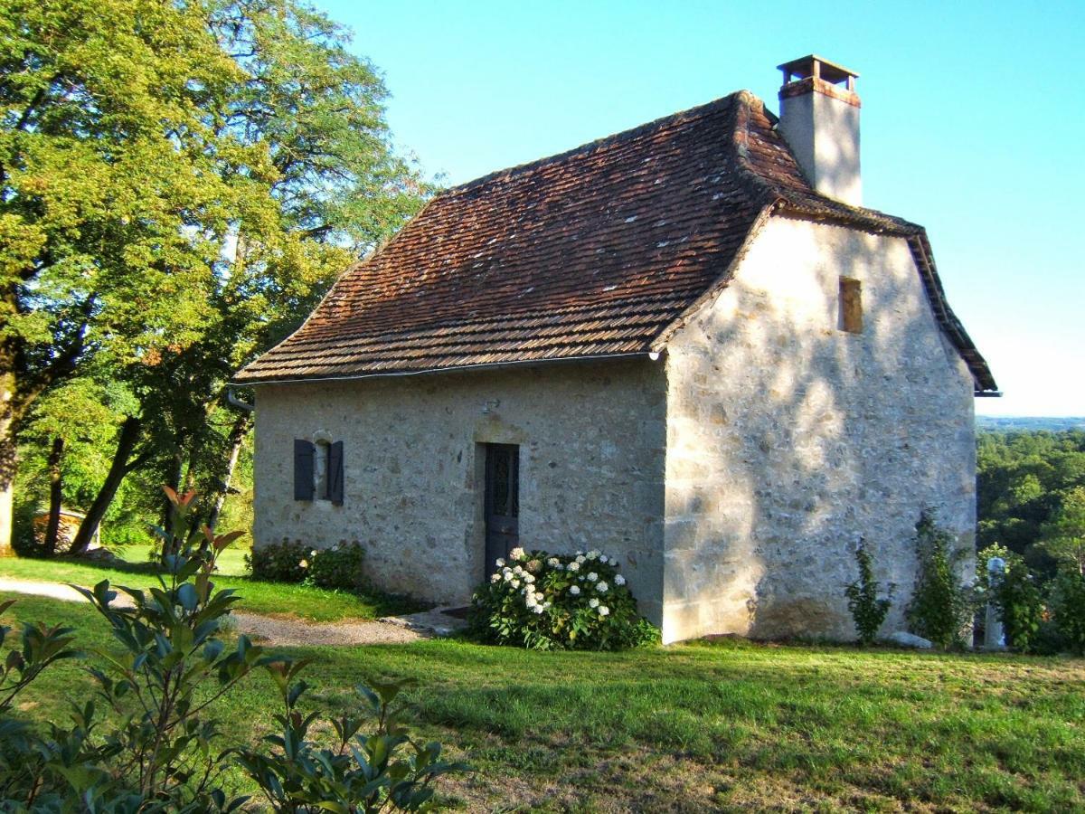 Travers de Pechméjà Lissac et Mouret Esterno foto