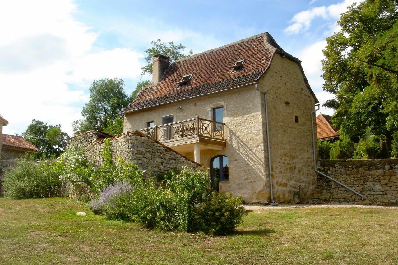 Travers de Pechméjà Lissac et Mouret Esterno foto